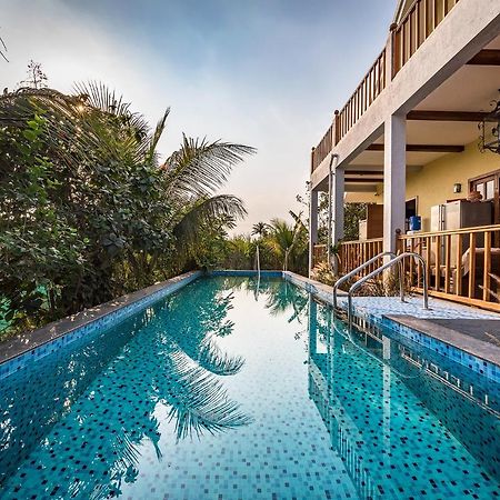 Saffronstays Happy Fields, Pune - Luxury Farmstay With Farm To Table Food Esterno foto