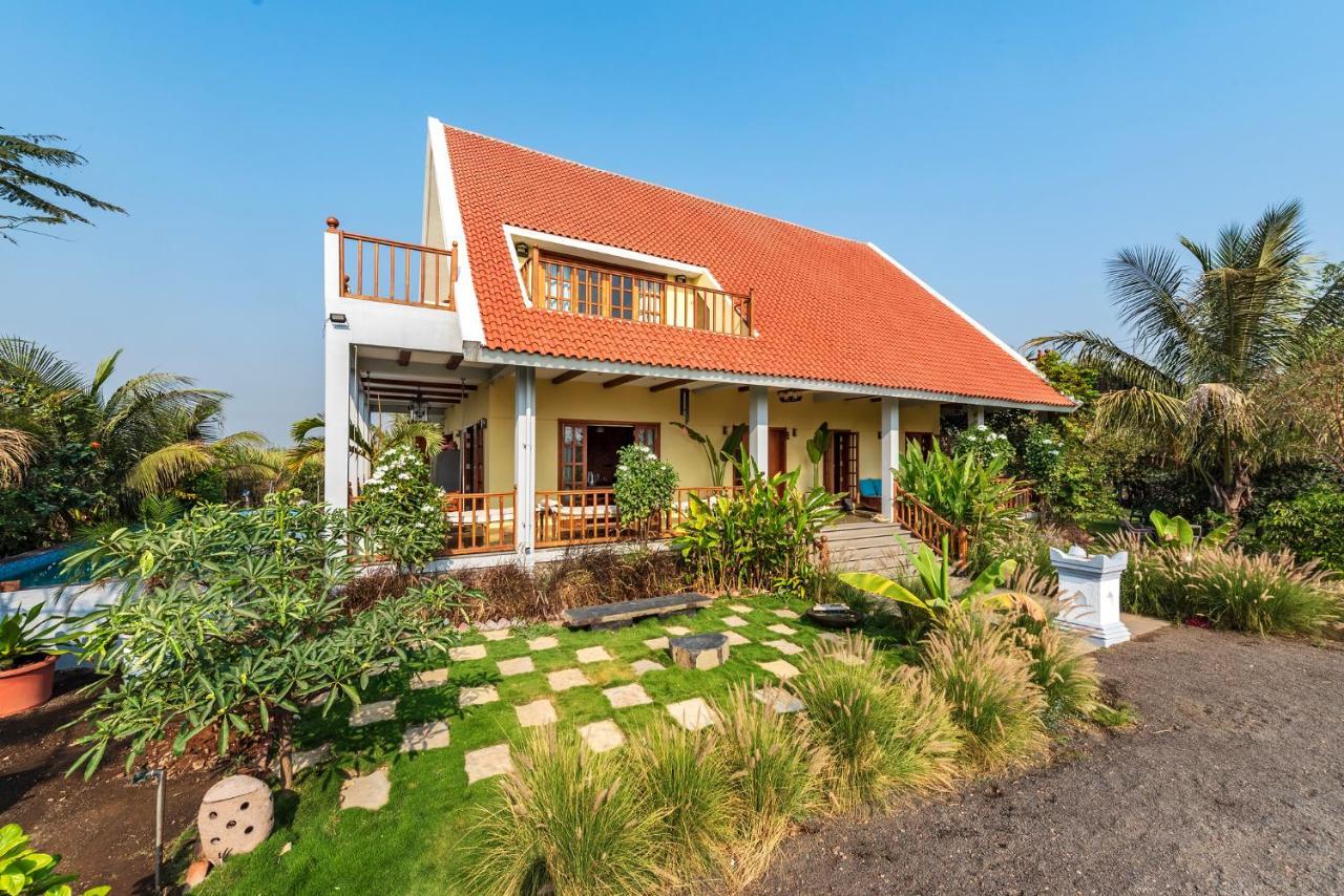Saffronstays Happy Fields, Pune - Luxury Farmstay With Farm To Table Food Esterno foto
